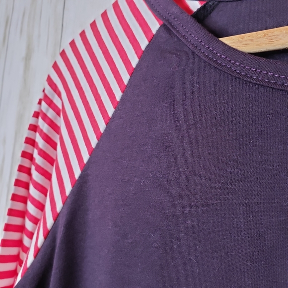 Holiday Raglan Tee Medium Joyful Merry and Blessed Purple Striped Sleeve NWOT - Picture 8 of 9
